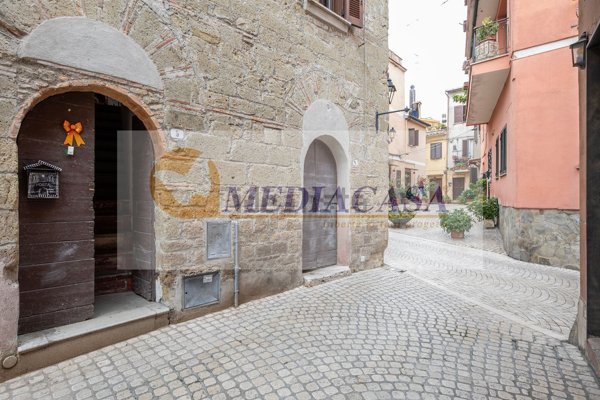 appartamento in affitto a Riano