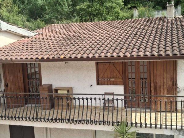 appartamento in affitto a Riano