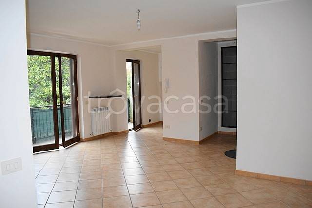 appartamento in affitto a Rignano Flaminio