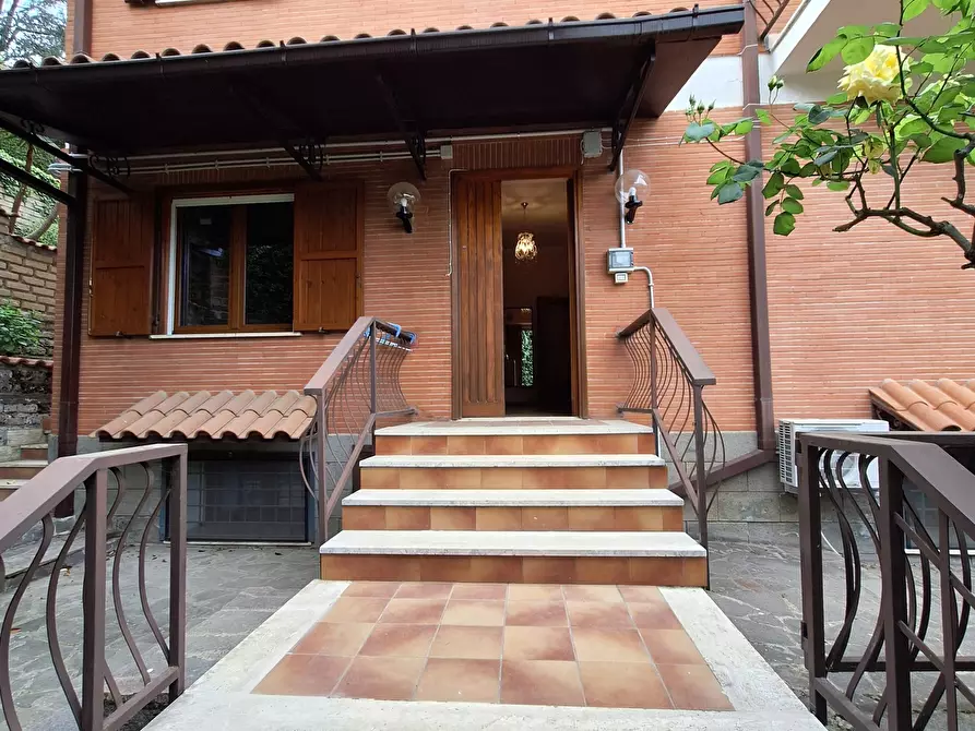 appartamento in affitto a Rignano Flaminio in zona Montelarco