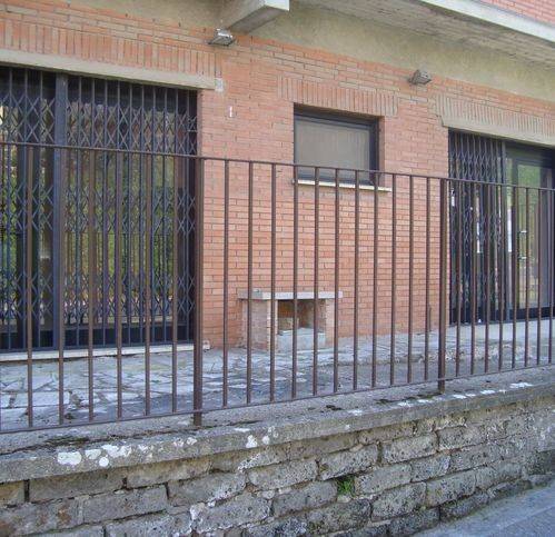 negozio in affitto a Rignano Flaminio