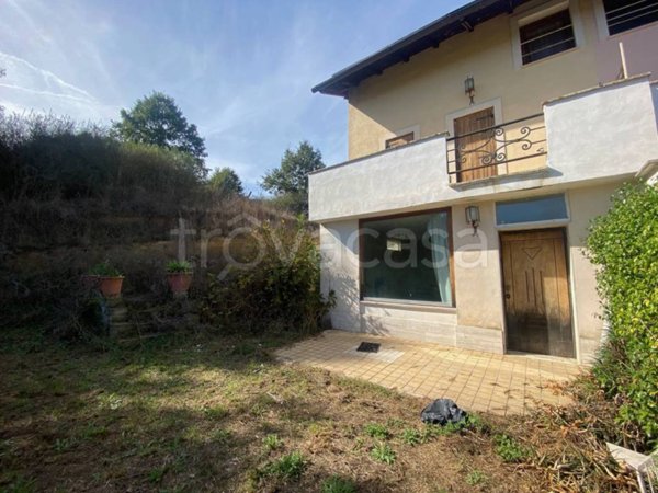 casa indipendente in affitto a Rignano Flaminio