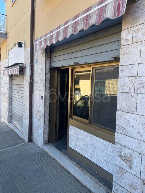negozio in affitto a Rocca Priora