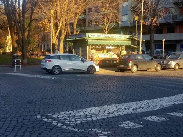 negozio in vendita a Roma in zona Testaccio