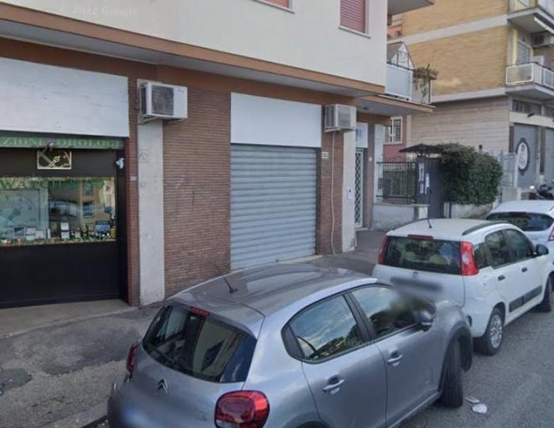 negozio in affitto a Roma in zona Monte Sacro/Talenti