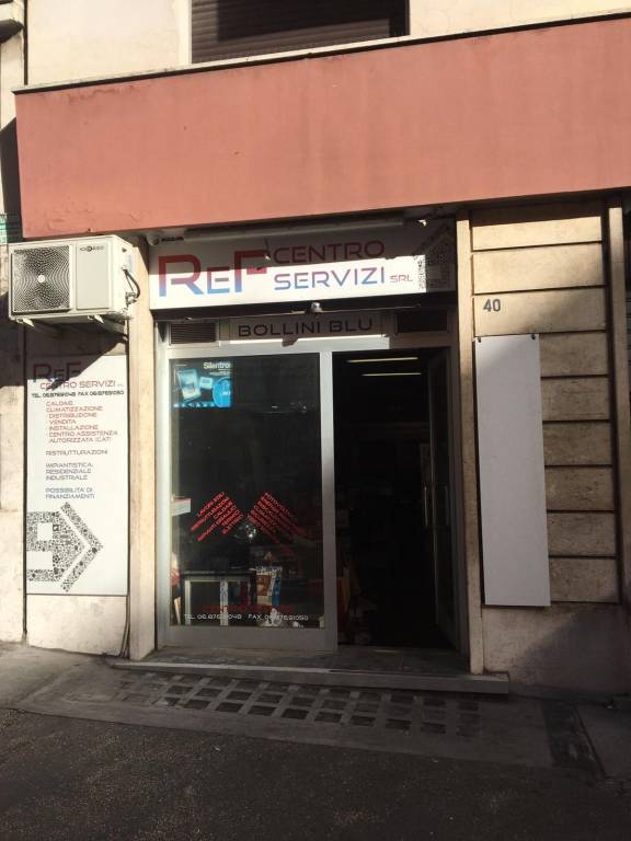 negozio in affitto a Roma