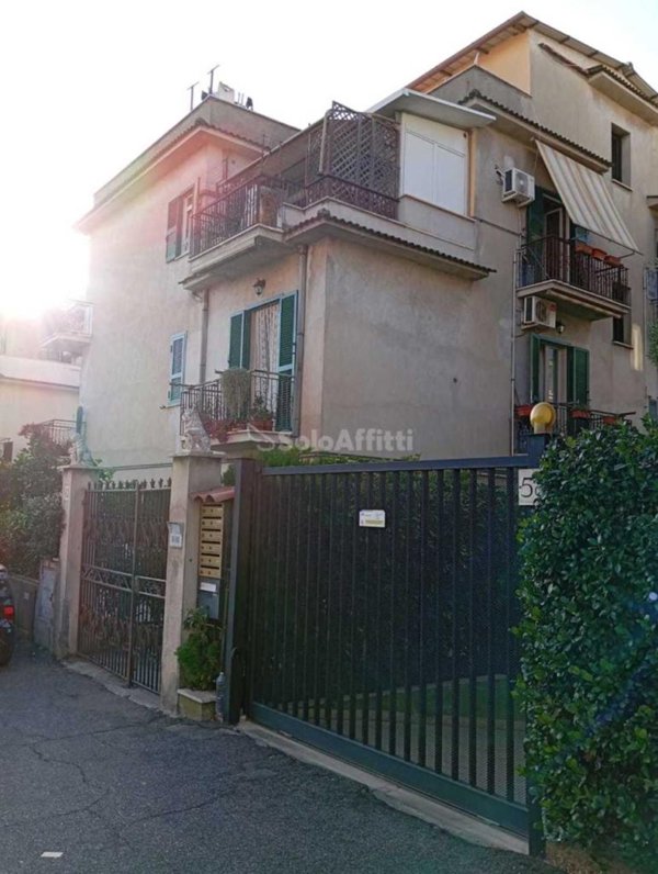 appartamento in affitto a Roma in zona Torre Gaia