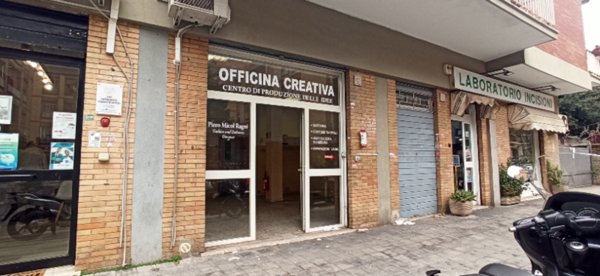 negozio in affitto a Roma in zona Primavalle