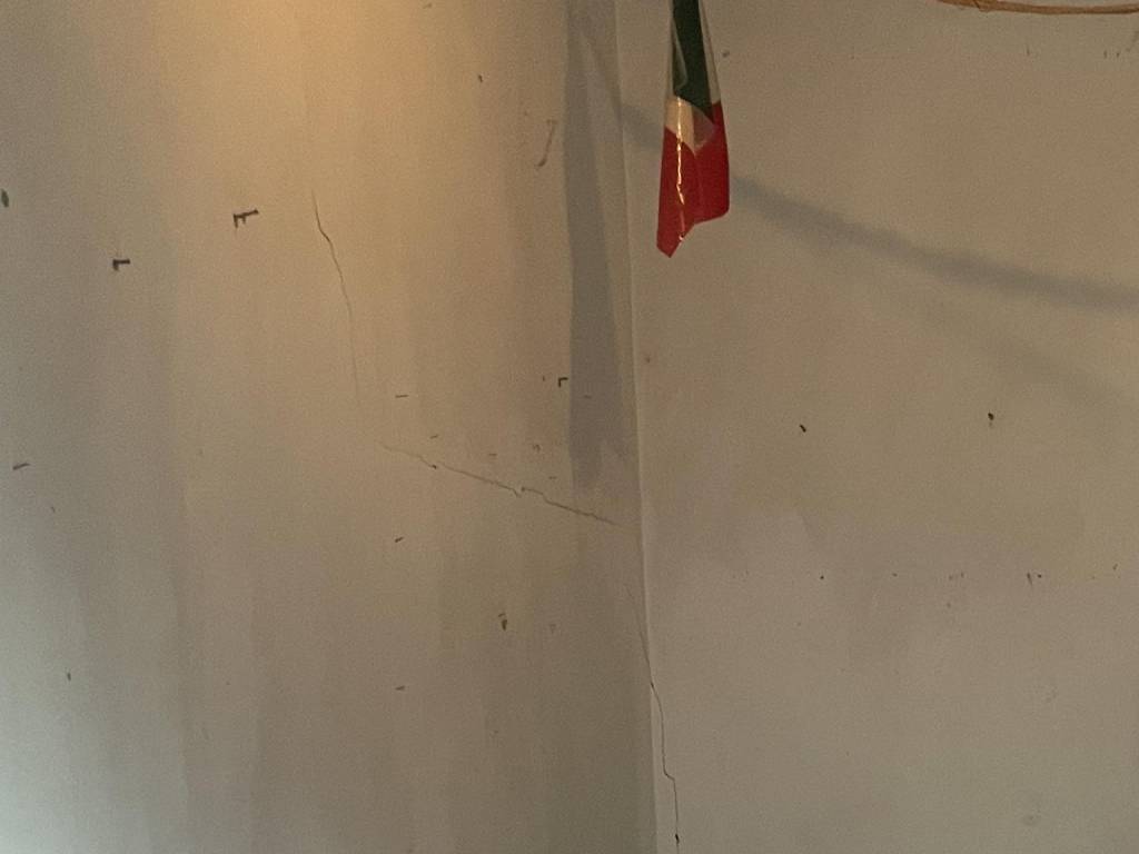 locale di sgombero in affitto a Roma in zona Sette Bagni
