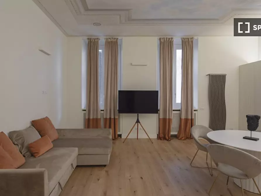 appartamento in affitto a Roma in zona Trevi-Colonna