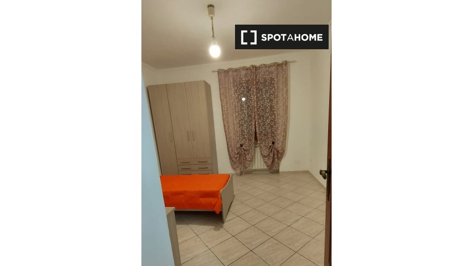 appartamento in affitto a Roma in zona Torre Angela