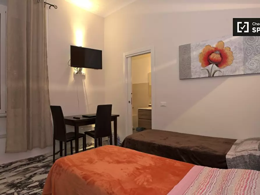 casa indipendente in affitto a Roma in zona Appio Latino