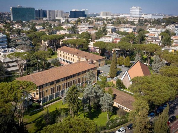 ufficio in affitto a Roma in zona EUR