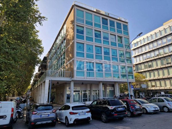 ufficio in affitto a Roma in zona EUR