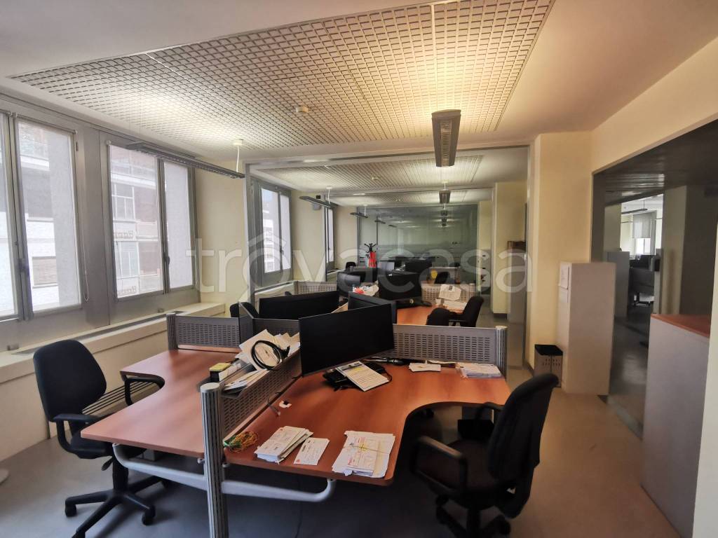 ufficio in affitto a Roma in zona EUR