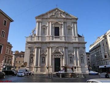 appartamento in affitto a Roma in zona Trevi-Colonna