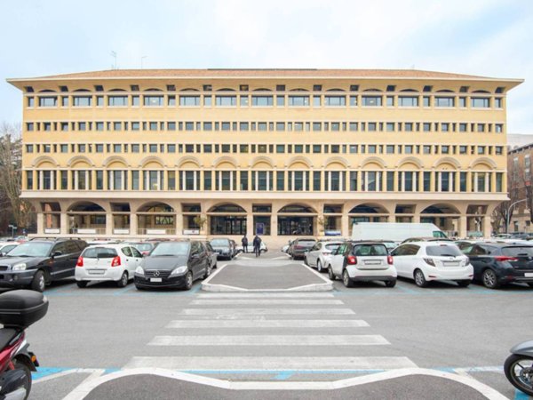 ufficio in affitto a Roma in zona Torrino