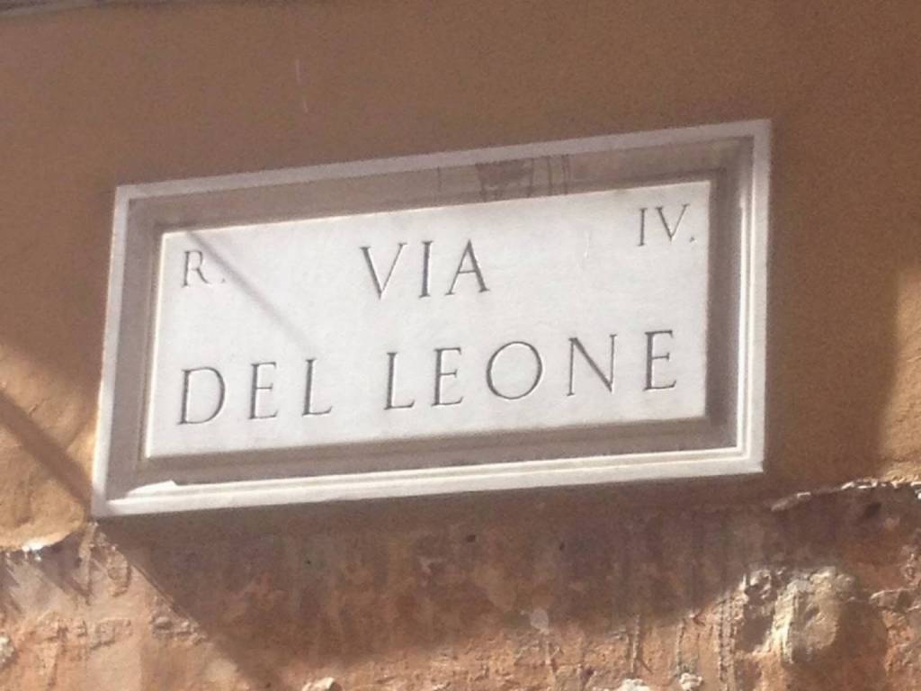 locale commerciale in affitto a Roma in zona Campo Marzio