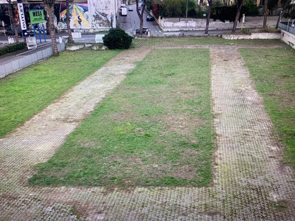 locale commerciale in affitto a Roma in zona Prenestino-Centocelle