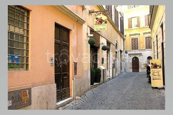 appartamento in affitto a Roma in zona Parione/Sant'Eustachio