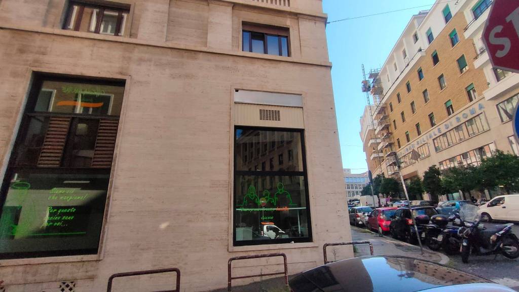 quadrivano in affitto a Roma in zona Trevi-Colonna