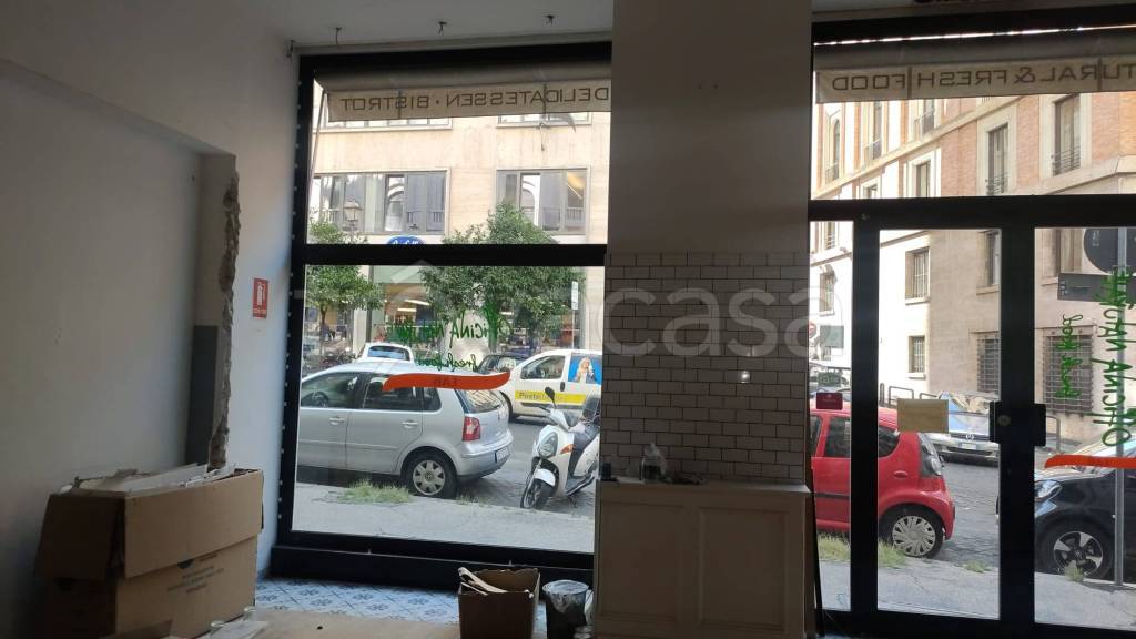 quadrivano in affitto a Roma in zona Trevi-Colonna