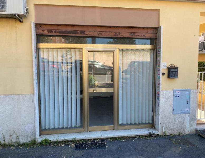 locale commerciale in affitto a Roma in zona Gianicolense