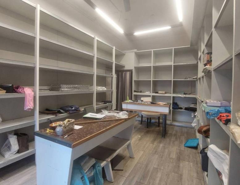 negozio in affitto a Roma in zona Appio Latino