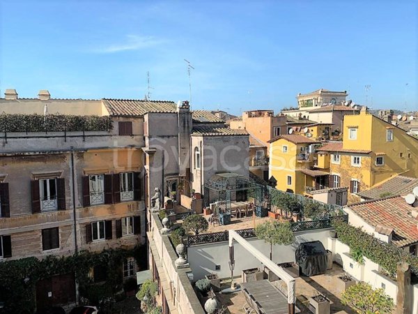 appartamento in affitto a Roma in zona Rione di Ponte