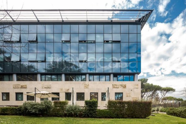 ufficio in affitto a Roma in zona EUR