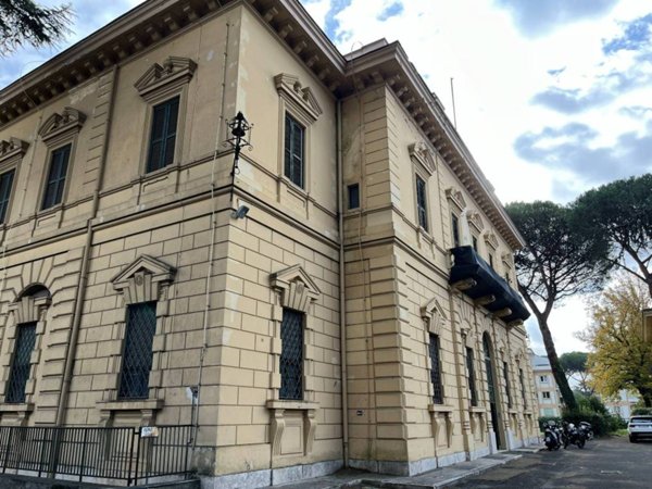 ufficio in vendita a Roma in zona Della Vittoria