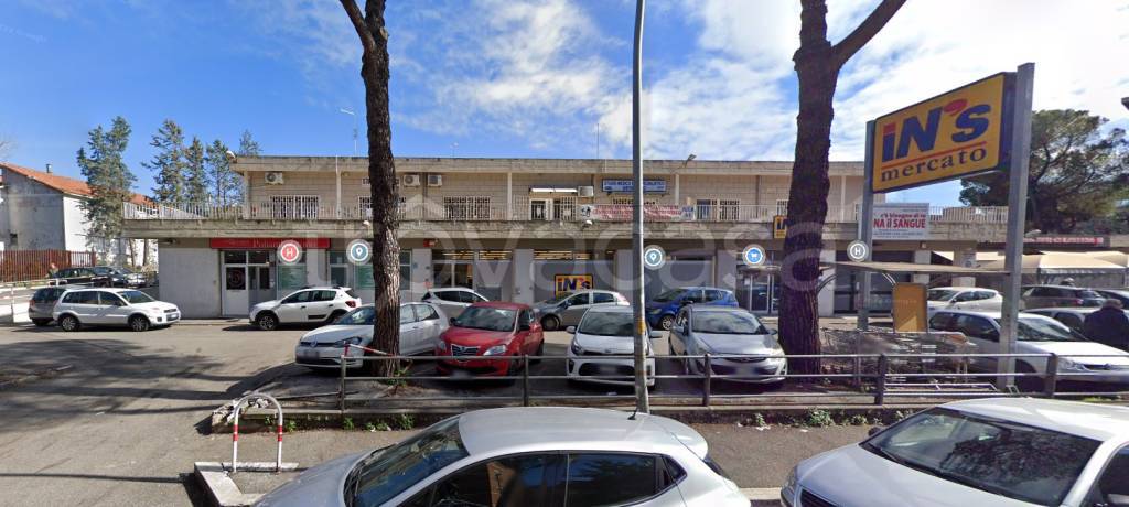 ufficio in affitto a Roma in zona Torre Maura