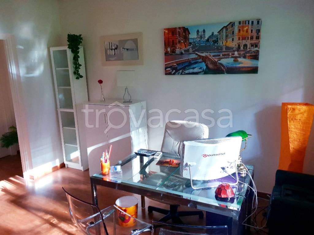 ufficio in affitto a Roma in zona EUR