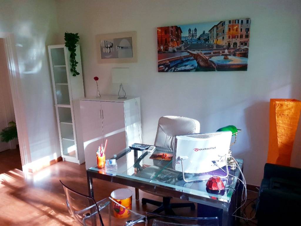 ufficio in affitto a Roma in zona EUR