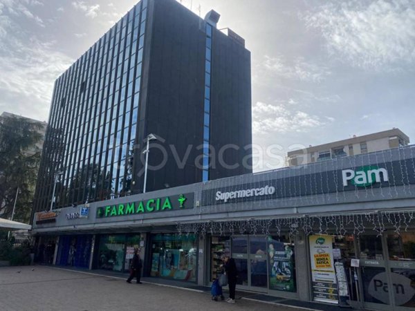 ufficio in affitto a Roma in zona Torrino