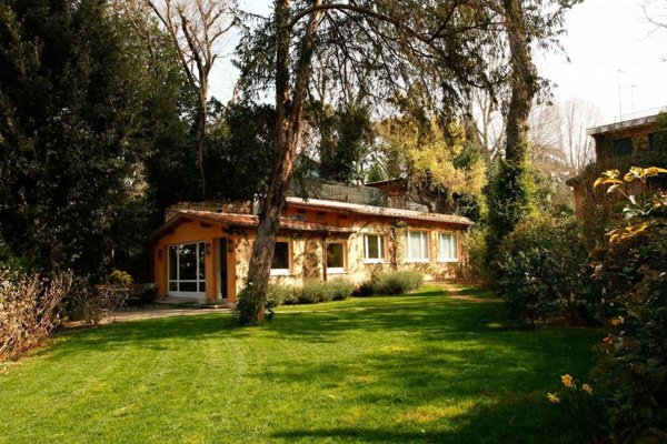 casa indipendente in affitto a Roma in zona Pinciano