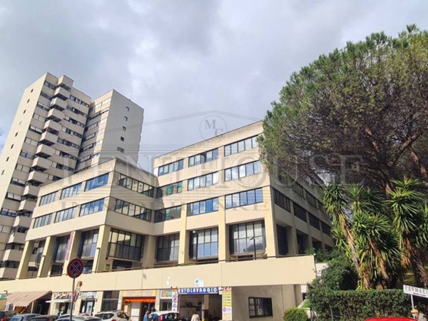 ufficio in affitto a Roma in zona Torrino