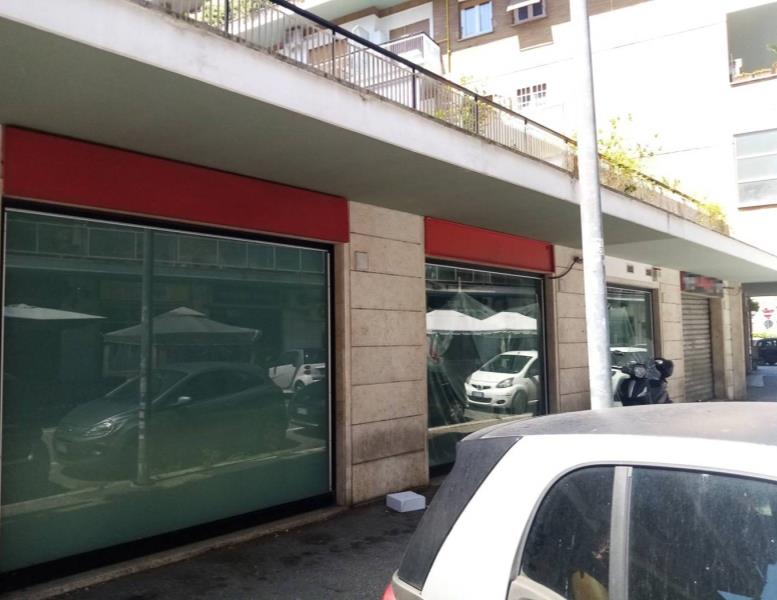 locale commerciale in affitto a Roma in zona Aurelio