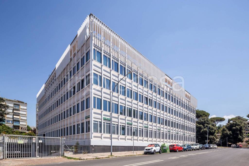 ufficio in affitto a Roma in zona EUR