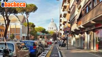 locale commerciale in affitto a Roma