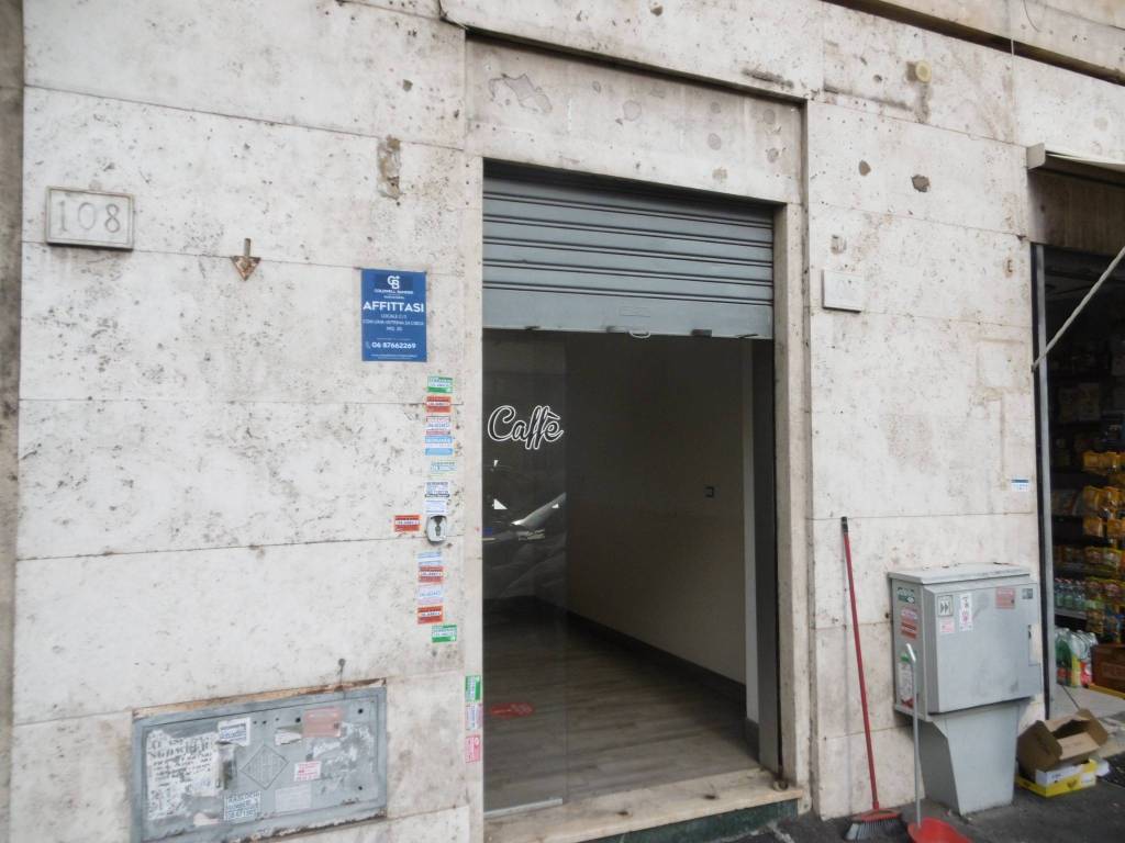 negozio in affitto a Roma in zona Trionfale