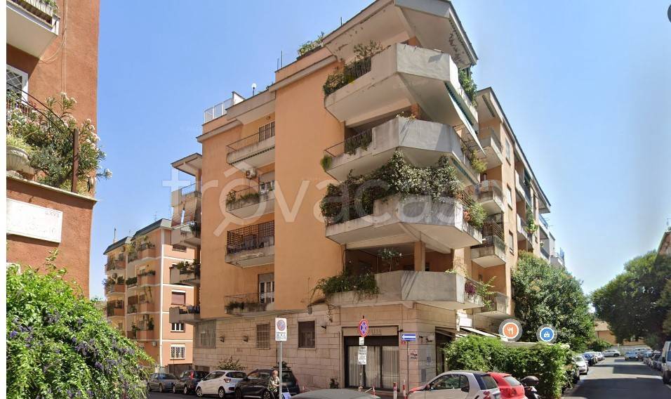 casa indipendente in affitto a Roma in zona Trieste