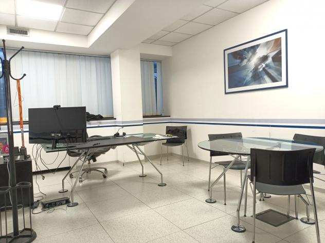ufficio in affitto a Roma in zona Torrino