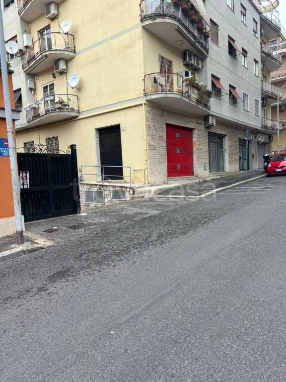 monolocale in affitto a Roma in zona Appio Latino