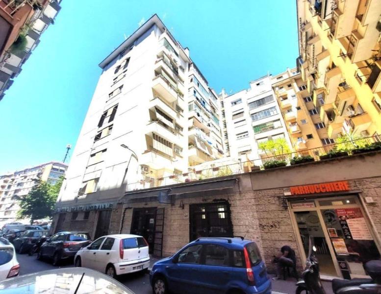 locale commerciale in affitto a Roma in zona Portuense