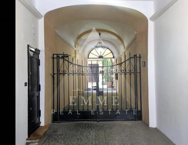 appartamento in affitto a Roma in zona Parione/Sant'Eustachio