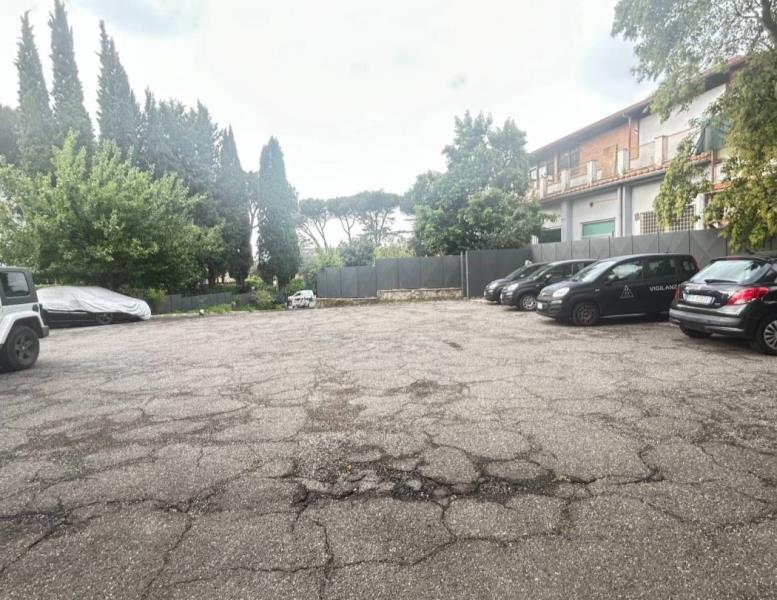 locale commerciale in affitto a Roma in zona Tor di Quinto