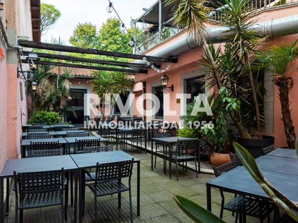 intera palazzina in affitto a Roma in zona Flaminio