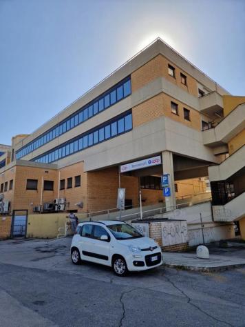 negozio in affitto a Roma in zona Ardeatino