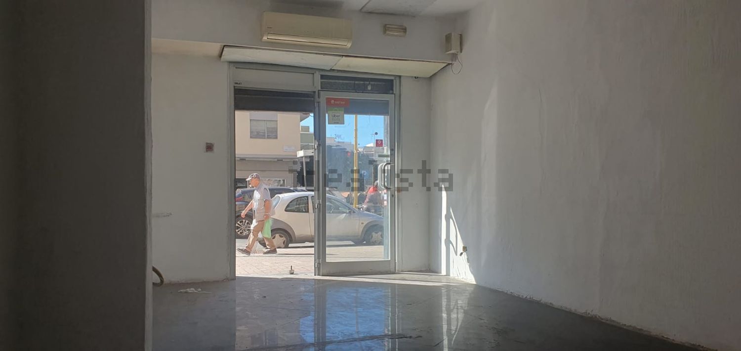 locale commerciale in affitto a Roma in zona Ostia